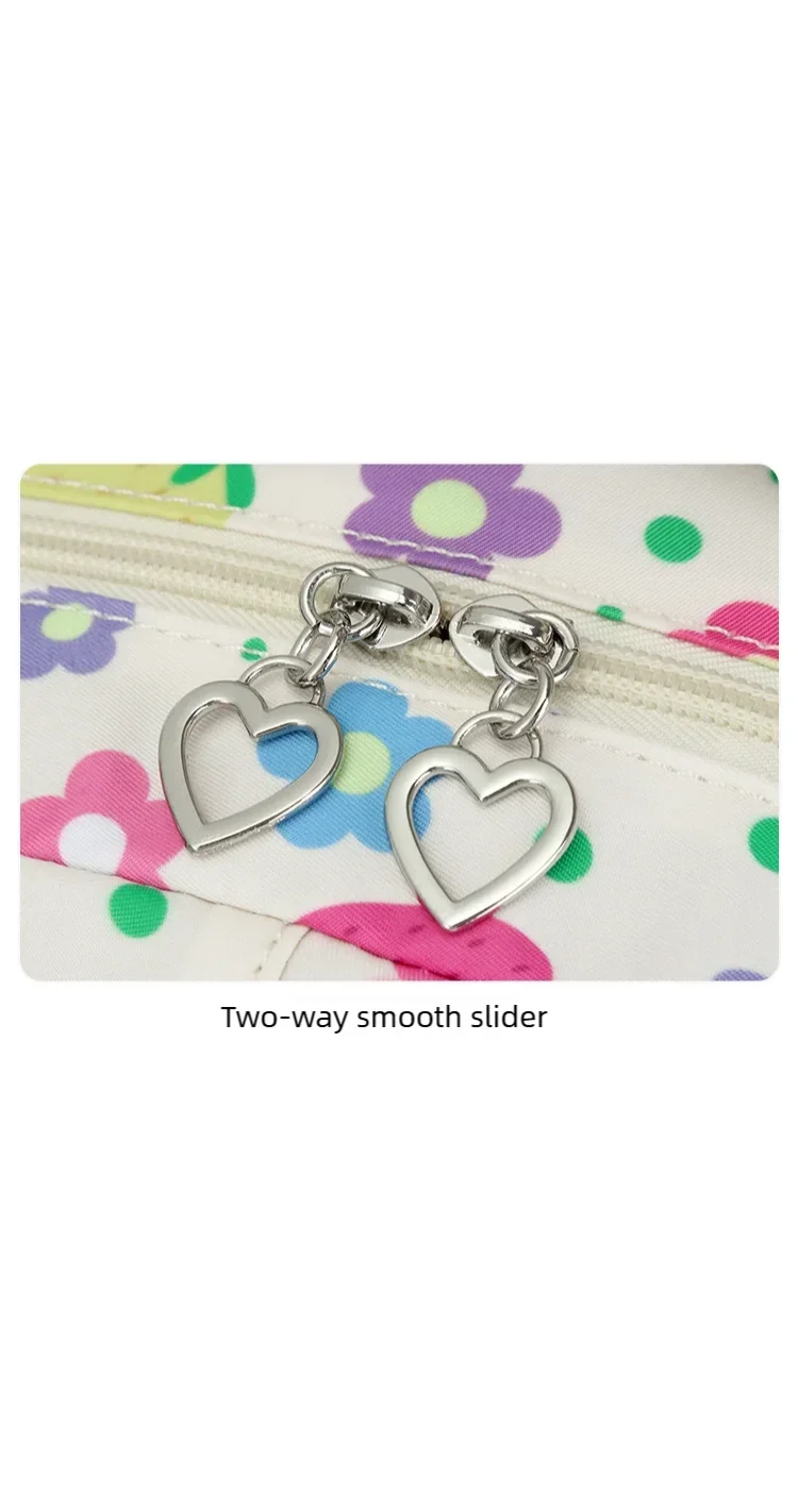 Schoolbags for Primary School Girls, Fashionable Backpacks, Large Capacity Junior High School Students, Versatile Backpacks