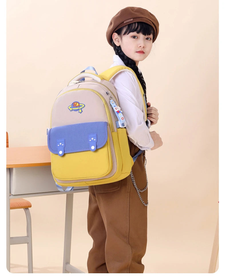 School Bags for Boys Children Backpacks Primary School Grade 1-2-3 Kids Satchels Waterproof Portability Bookbag Mochila Escolar
